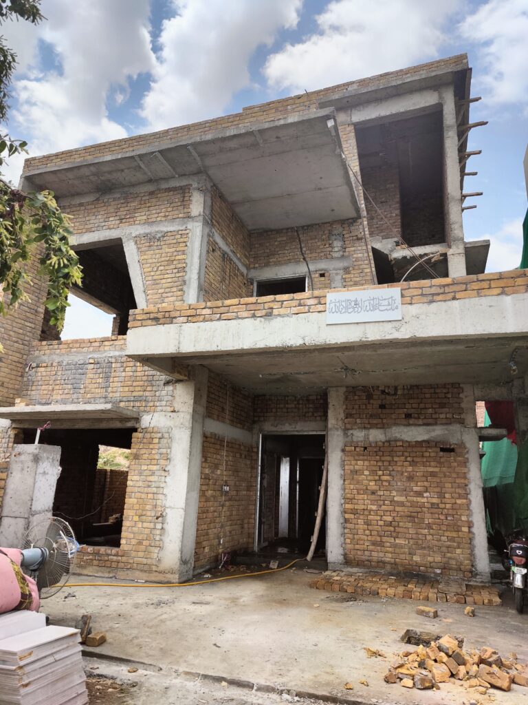 10 Marla House
